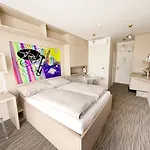 Hotel Smarthotel Nezvalova Archa 4*
