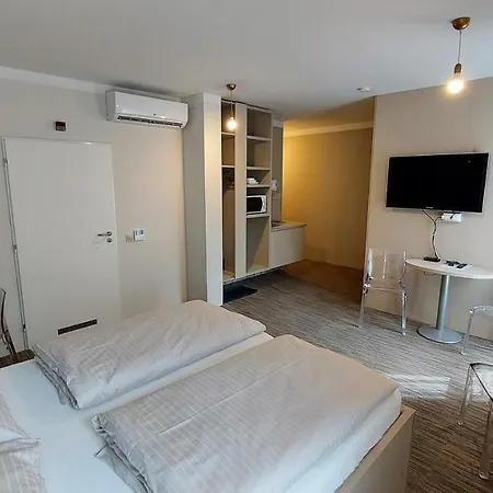 Smarthotel Nezvalova Archa