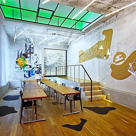 Smarthotel Nezvalova Archa 4*