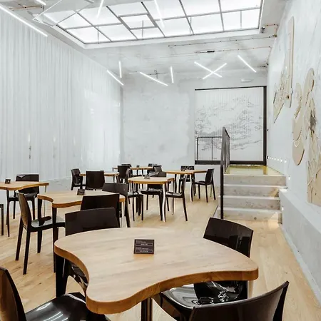 Smarthotel Nezvalova Archa Hotel 4*