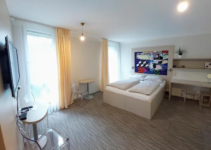 ホテル Smarthotel Nezvalova Archa