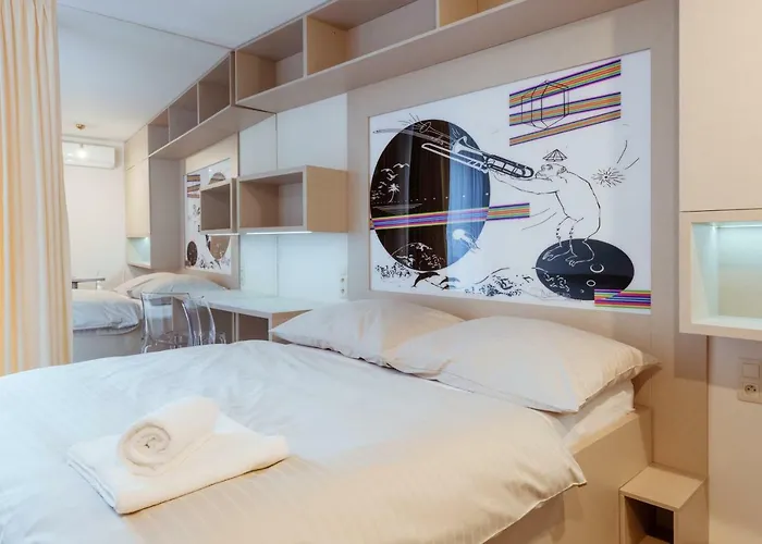 Hotel Smarthotel Nezvalova Archa 4*